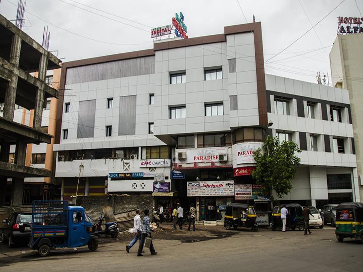 Hotel Sheetal Plaza Surat Eksteriør billede